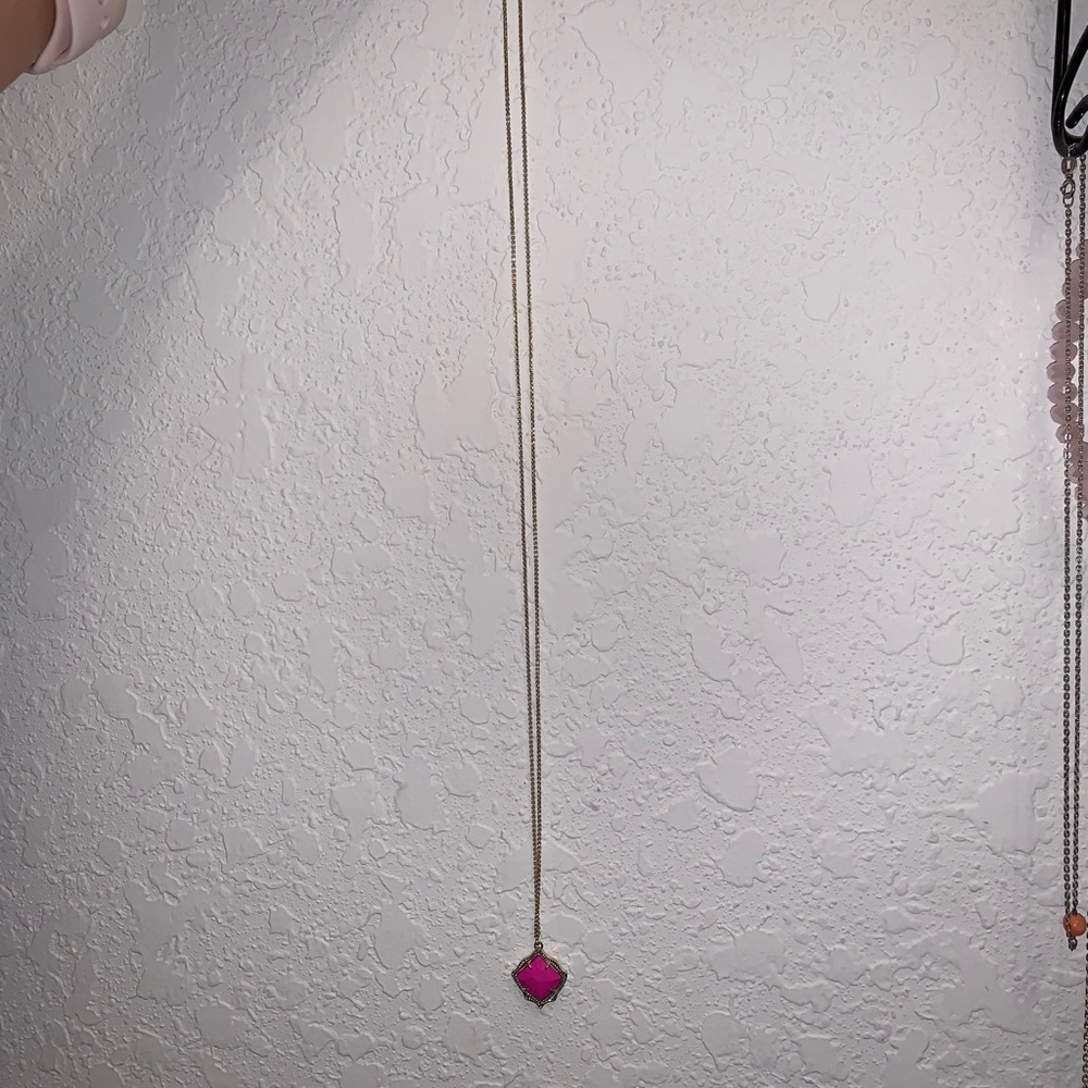 Kendra Scott Necklace